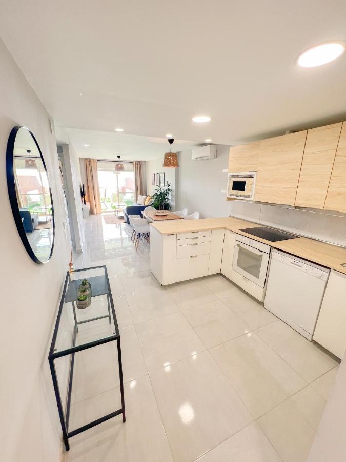 Cozy Apartment With Large Terrace Torremolinos Extérieur photo